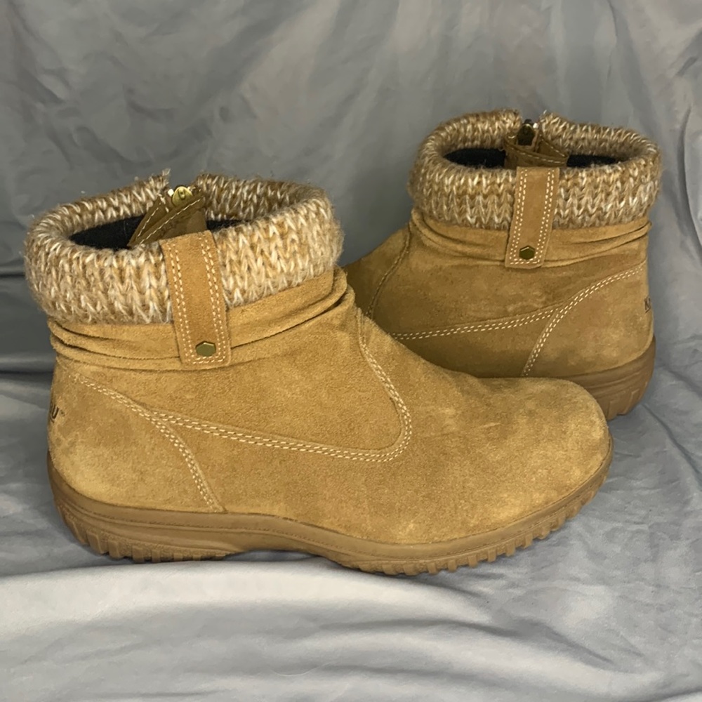 Snow booties